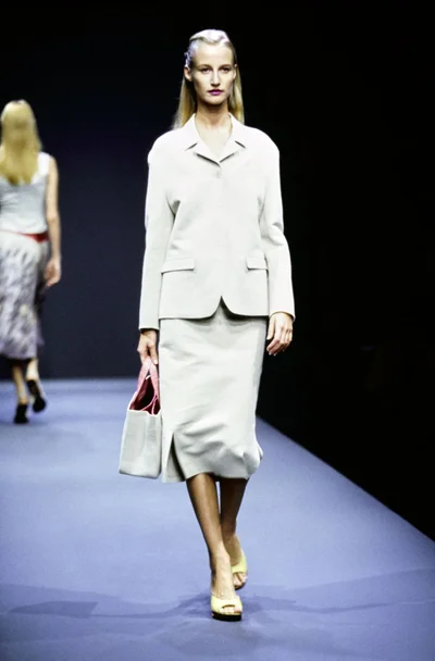 Look 15